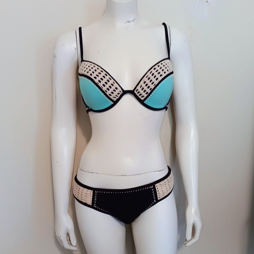 Victoria's Secret The Fabulous Bikini-34C/Large-Crochet-Push Up-Adjustable
